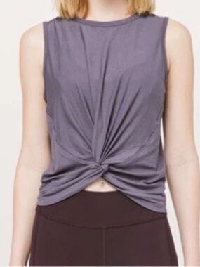 Lululemon crescent tank